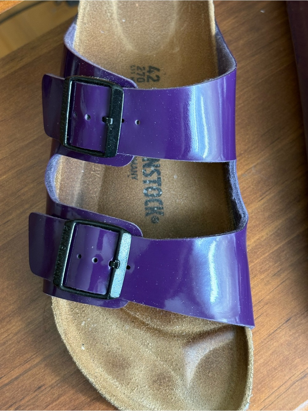 Birkenstock 42 Patent Plum Purple Arizona Sandals - Picture 6 of 14